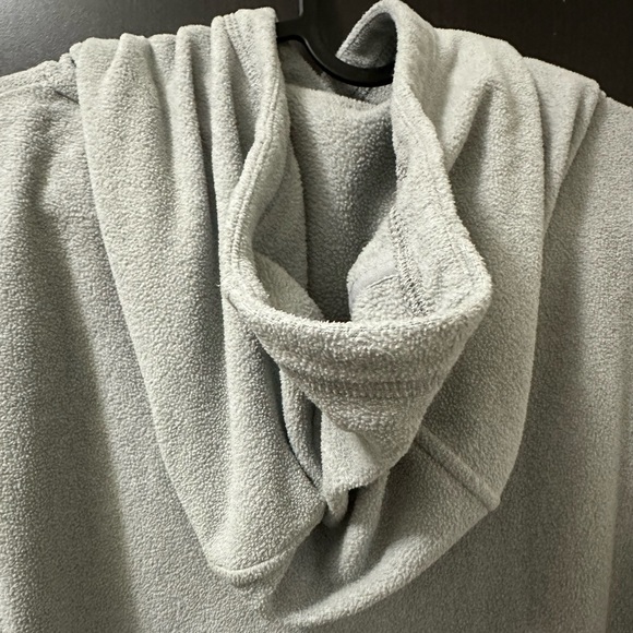 Bench Fleece Hoodie - Picture 5 of 8